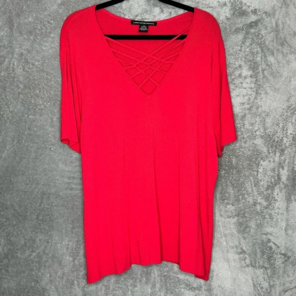 Larry Levine 3X Shirt Top Red Solid Short Sleeve Criss Cross V Neck Knit Womens